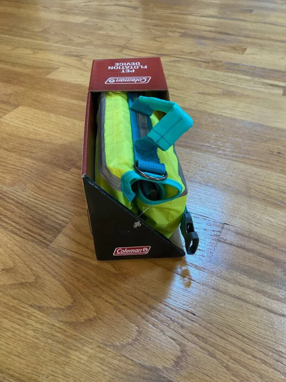 Coleman Pet Floatation Device